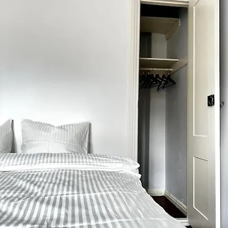 Studio Mansku Helsinki